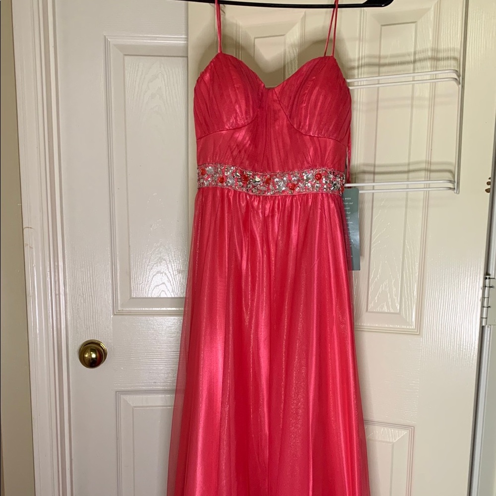 Reign On Coral Dress